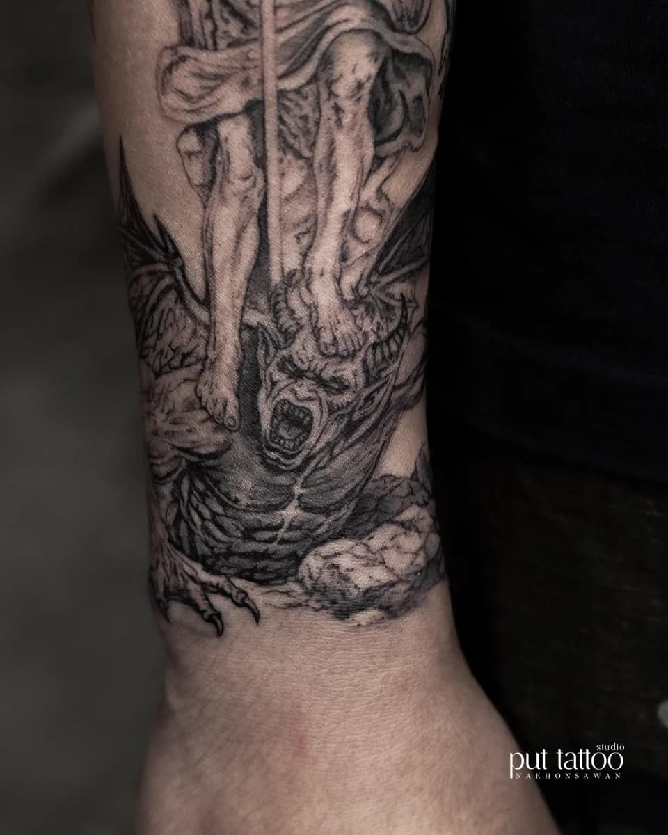 Put Tattoo Studio hero slide 1